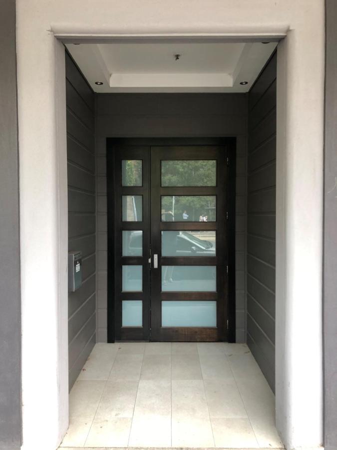 Alloggio Studios on King Newcastle Exterior foto